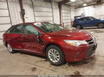 2017 Toyota Camry Le Red vin: 4T1BF1FKXHU676865