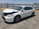 2017 Toyota Camry Le White vin: 4T1BF1FKXHU691057