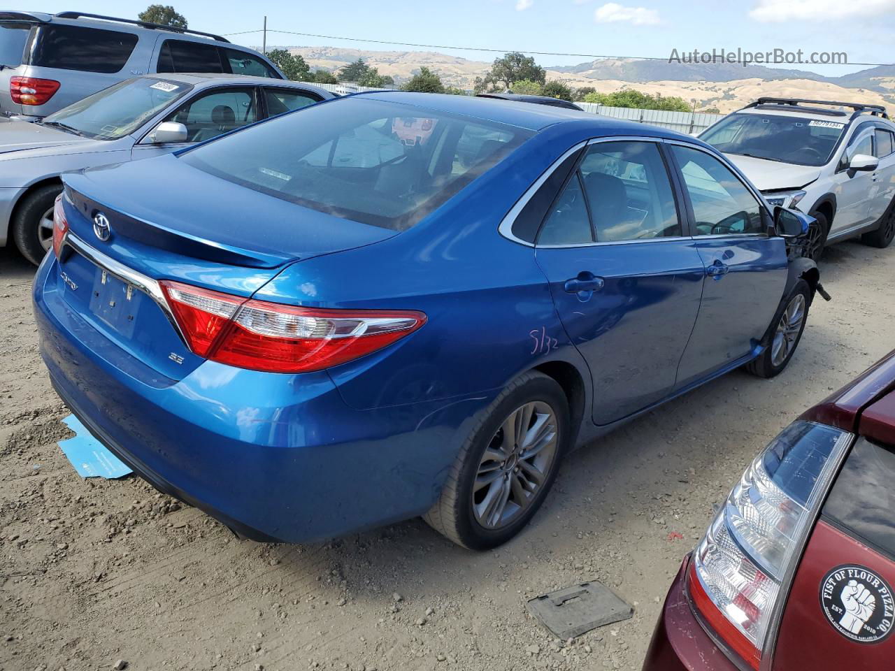 2017 Toyota Camry Le Blue vin: 4T1BF1FKXHU728754