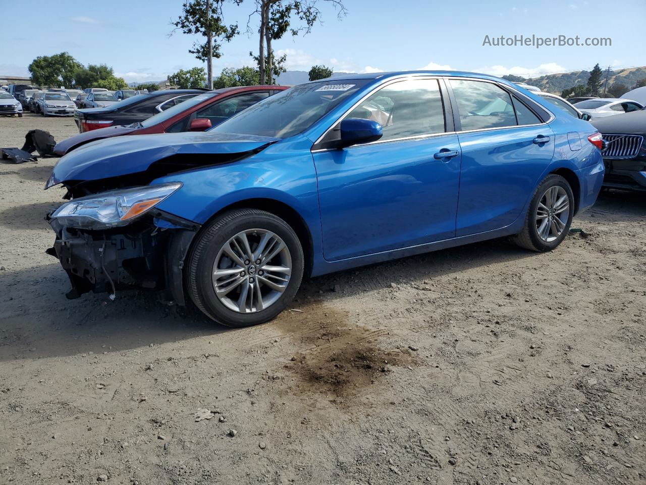 2017 Toyota Camry Le Blue vin: 4T1BF1FKXHU728754