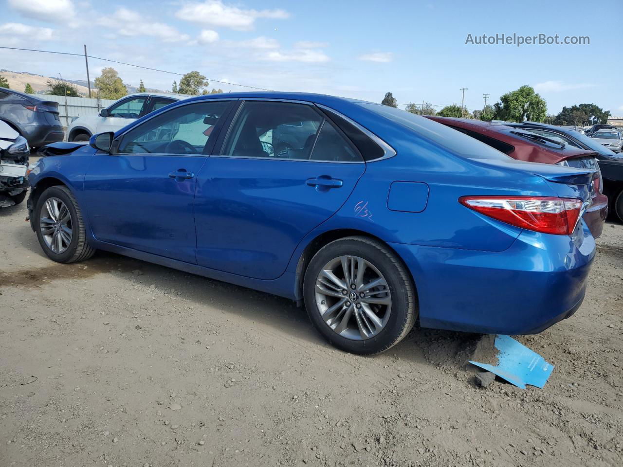 2017 Toyota Camry Le Blue vin: 4T1BF1FKXHU728754