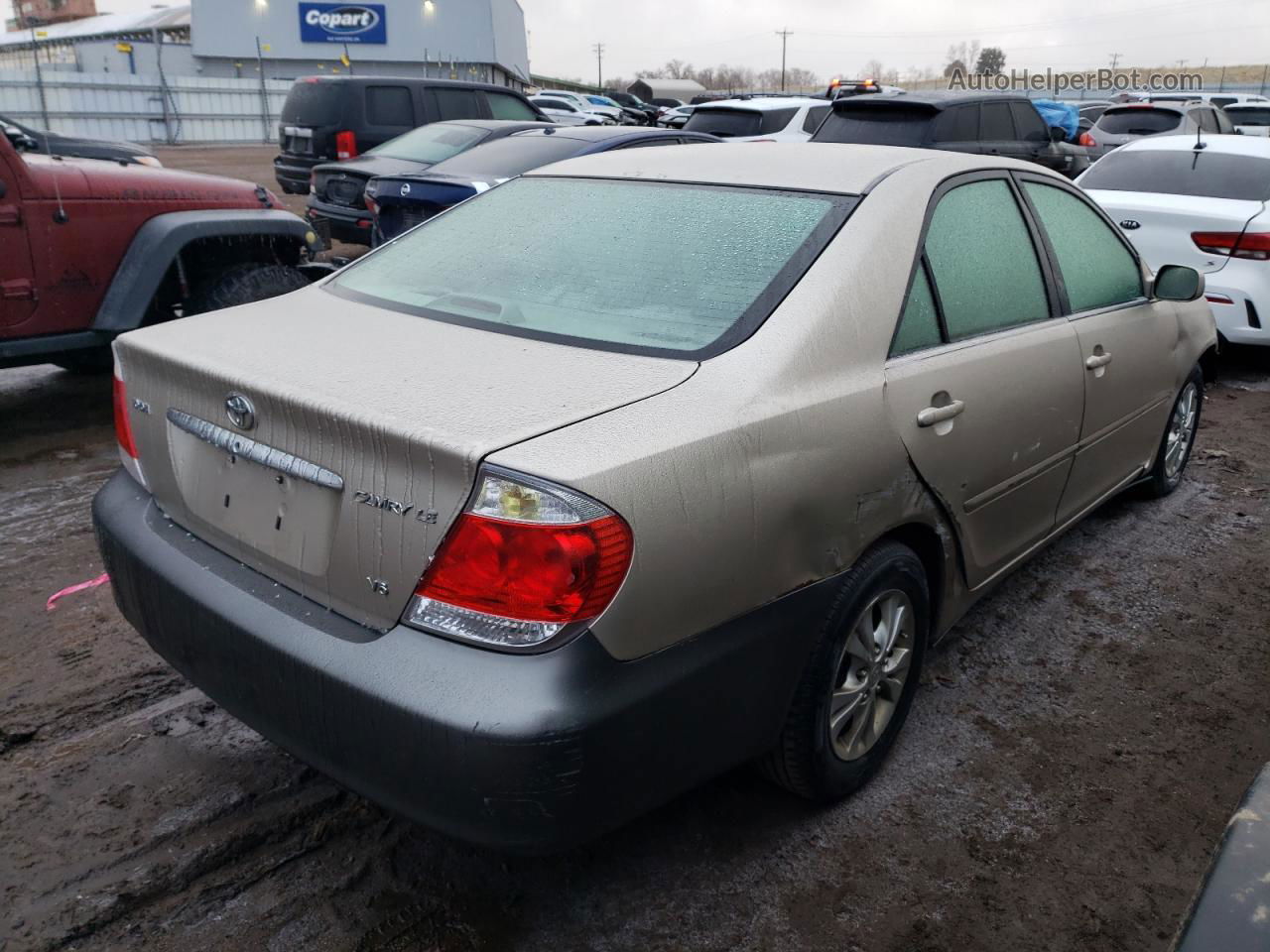 2005 Toyota Camry Le Золотой vin: 4T1BF32K25U090321