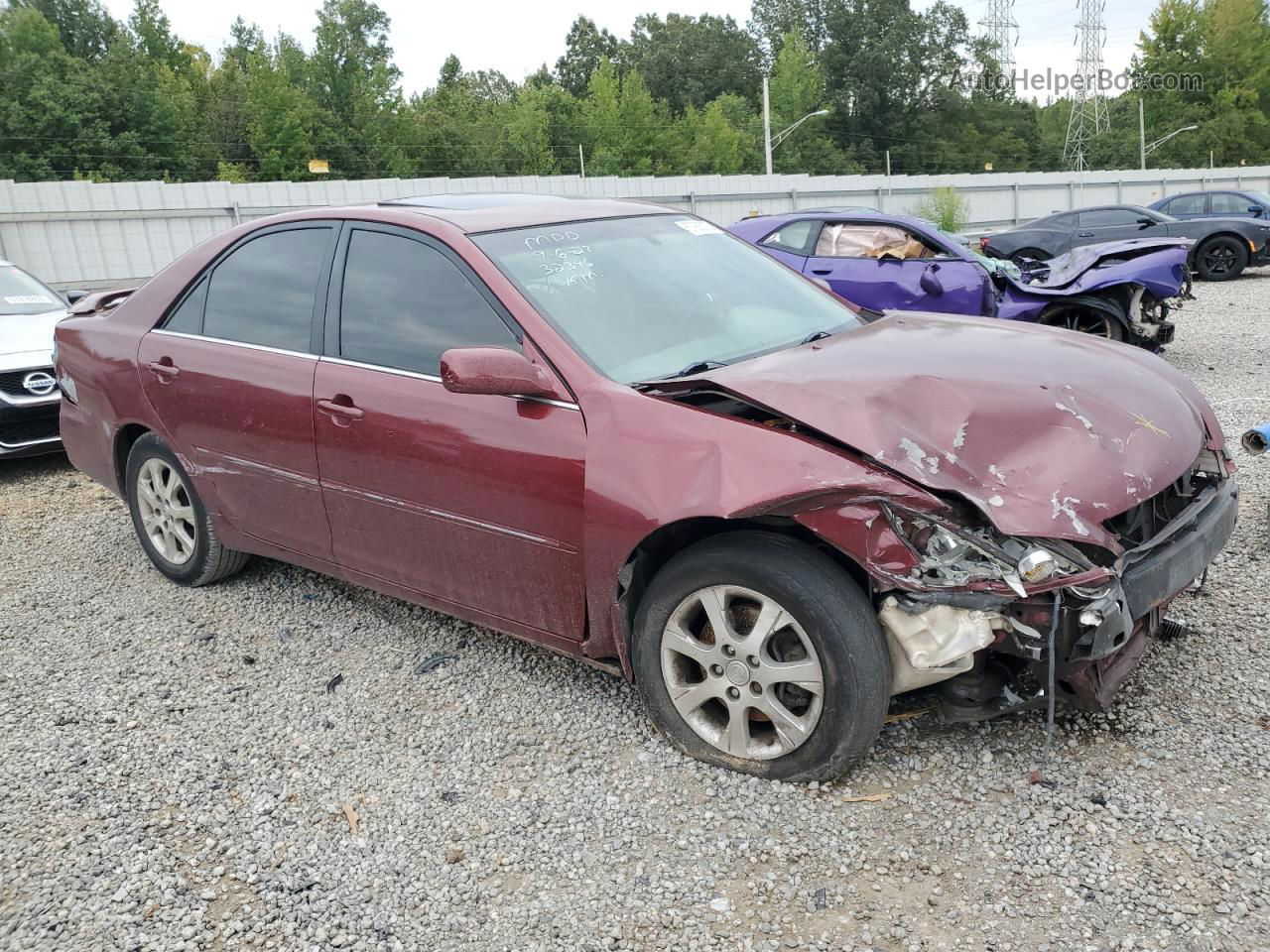 2005 Toyota Camry Le Red vin: 4T1BF32K55U099420