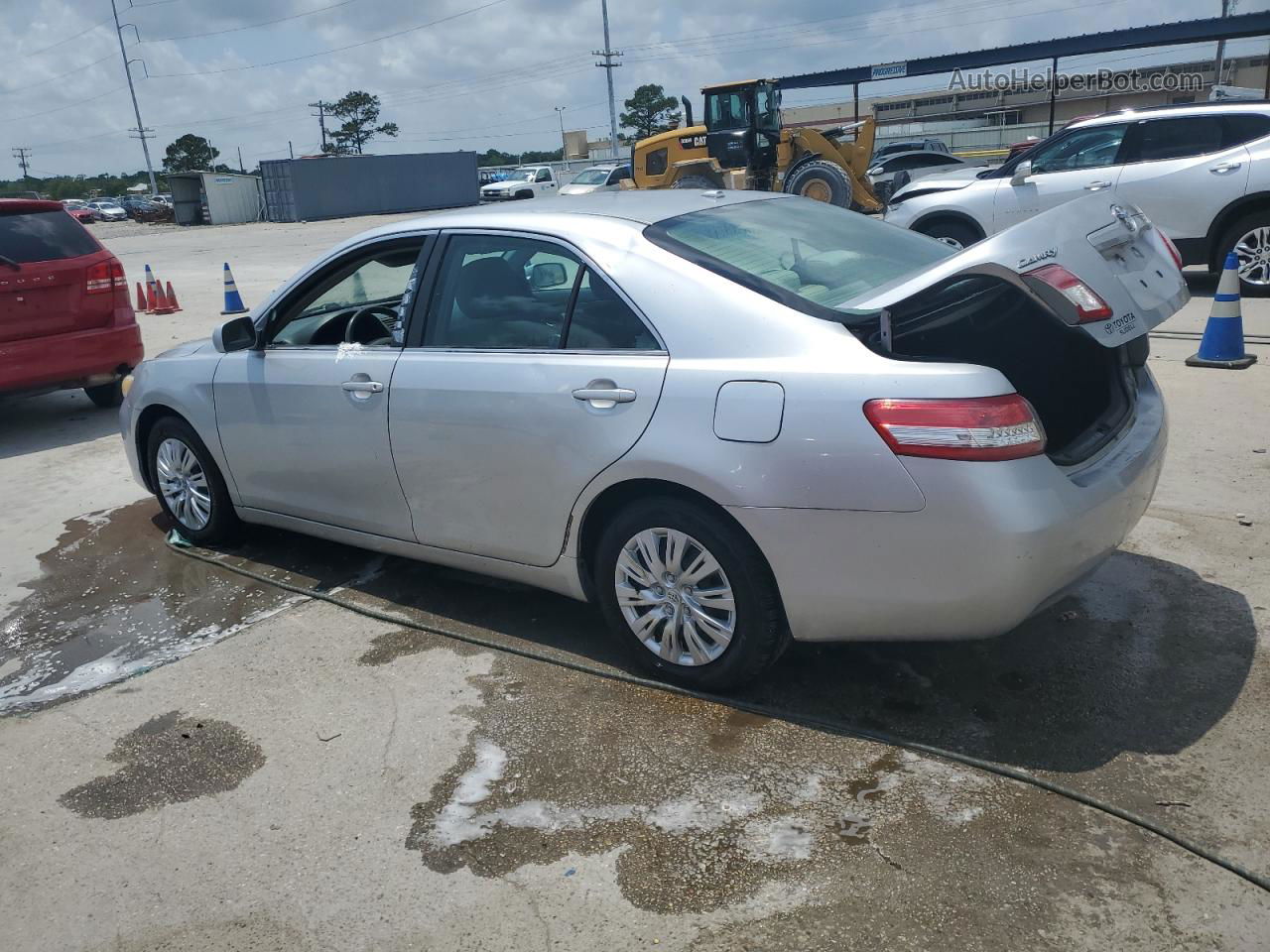 2011 Toyota Camry Base Silver vin: 4T1BF3EK0BU122884