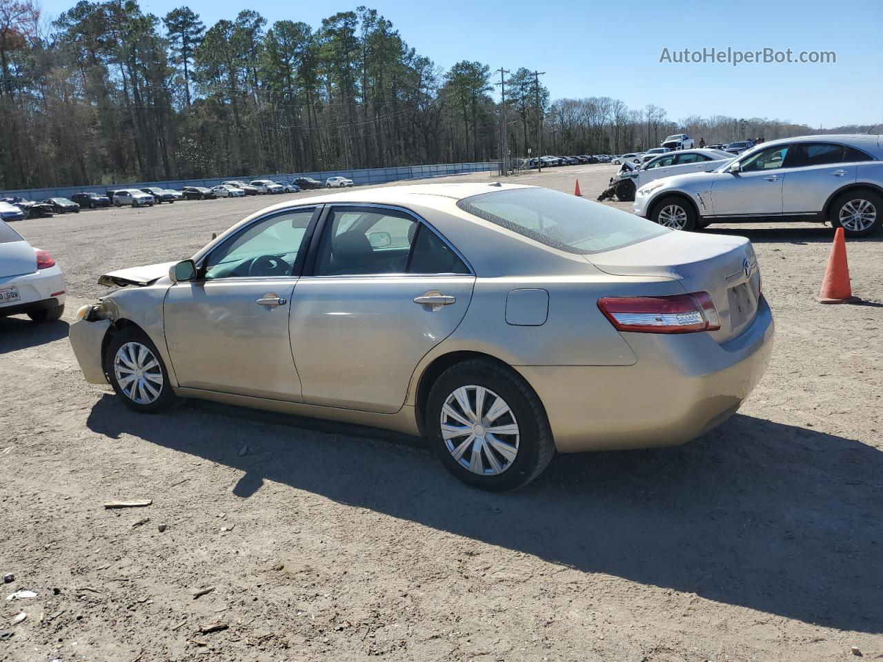 2011 Toyota Camry Base Tan vin: 4T1BF3EK0BU143315