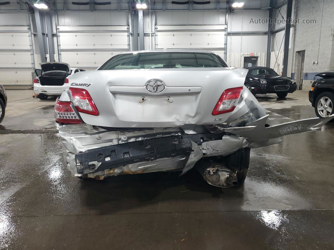 2011 Toyota Camry Base Серебряный vin: 4T1BF3EK0BU174287