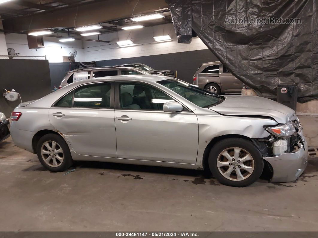 2011 Toyota Camry Le Silver vin: 4T1BF3EK0BU228929