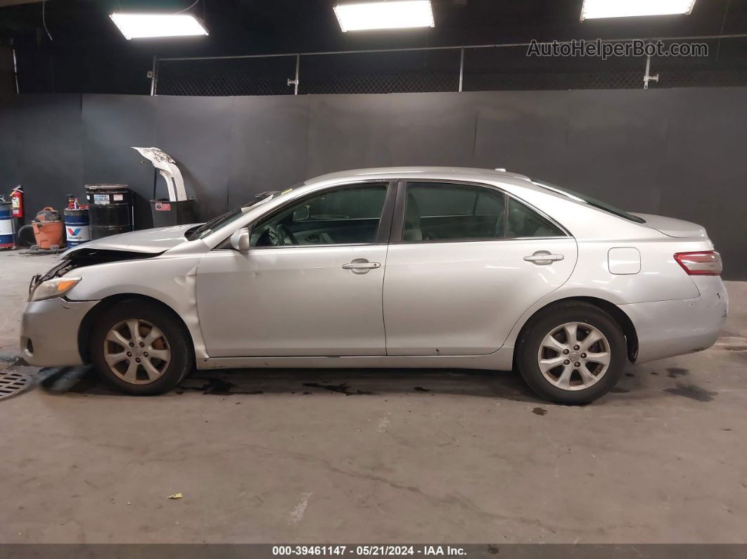 2011 Toyota Camry Le Silver vin: 4T1BF3EK0BU228929