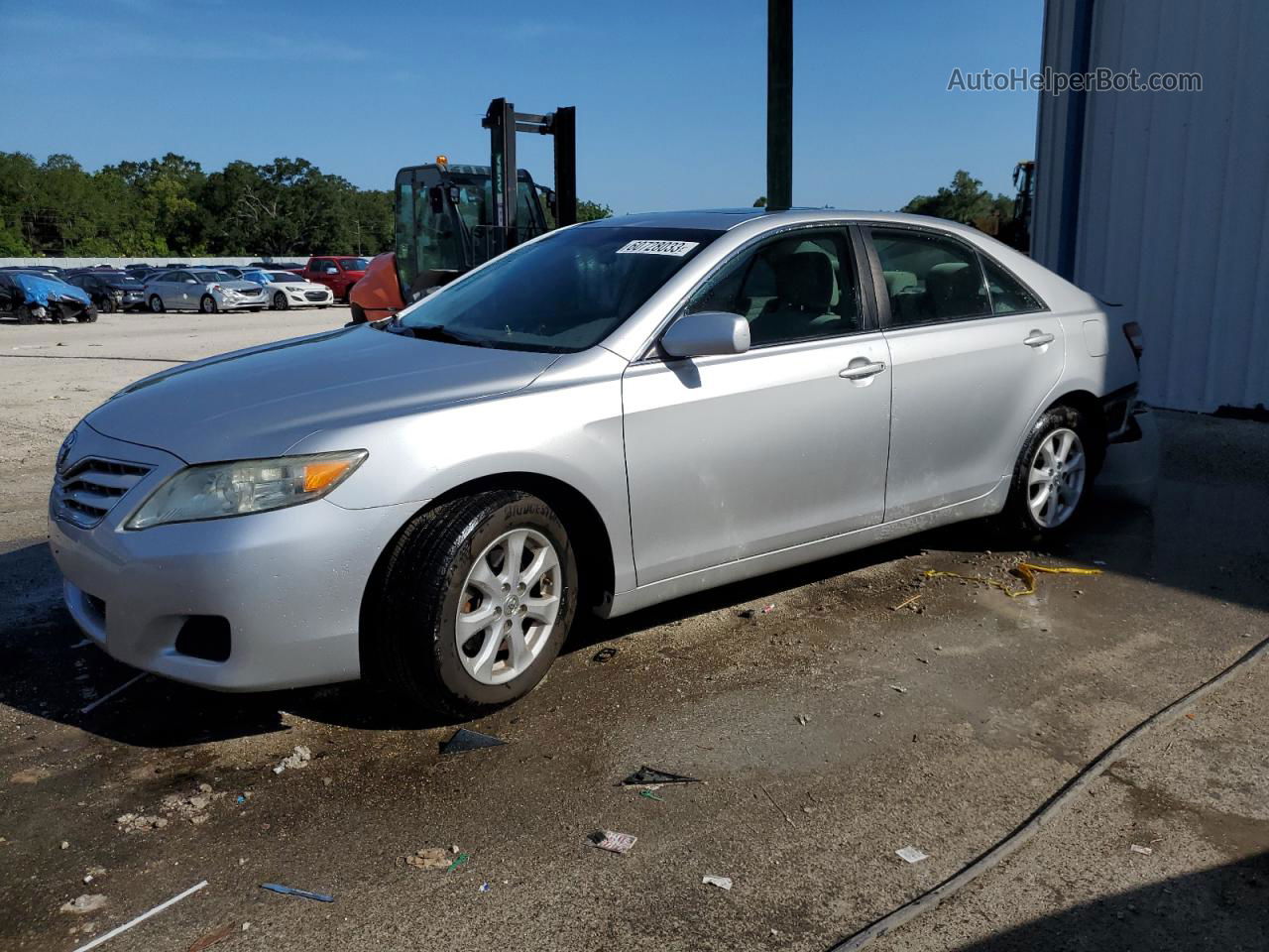 2011 Toyota Camry Base Silver vin: 4T1BF3EK0BU642521