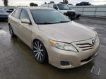 2011 Toyota Camry Base Бежевый vin: 4T1BF3EK0BU680007