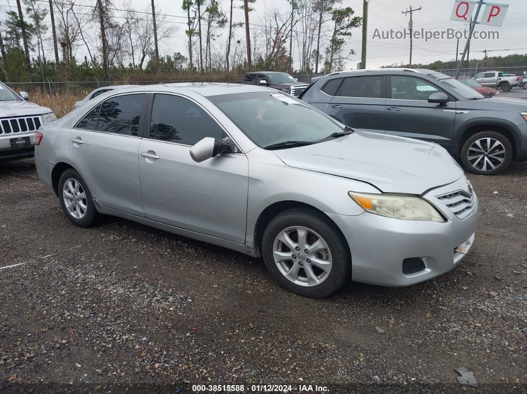 2011 Toyota Camry Le Silver vin: 4T1BF3EK0BU689984