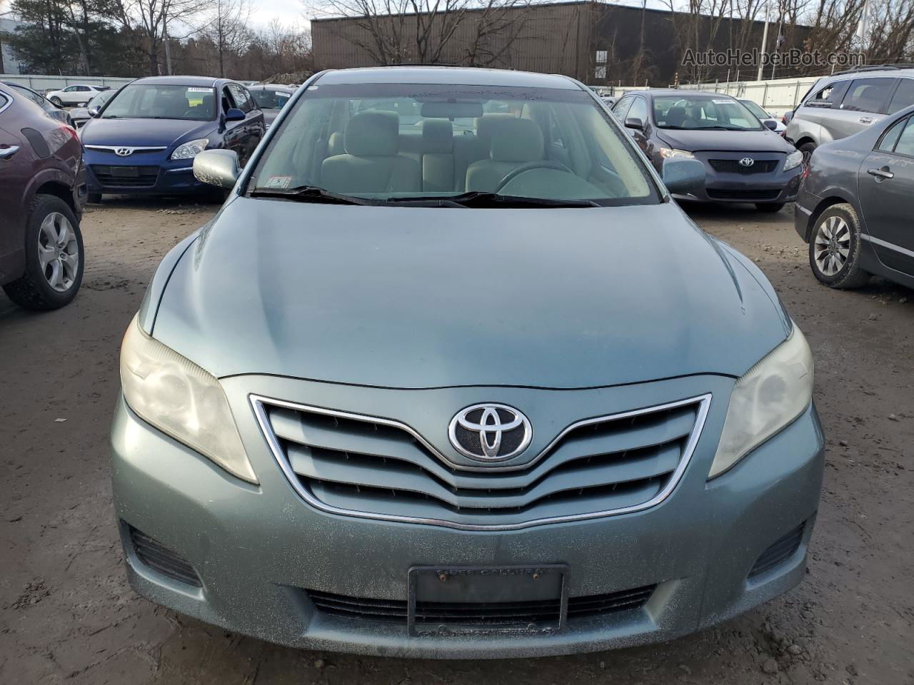 2011 Toyota Camry Base Green vin: 4T1BF3EK0BU702104