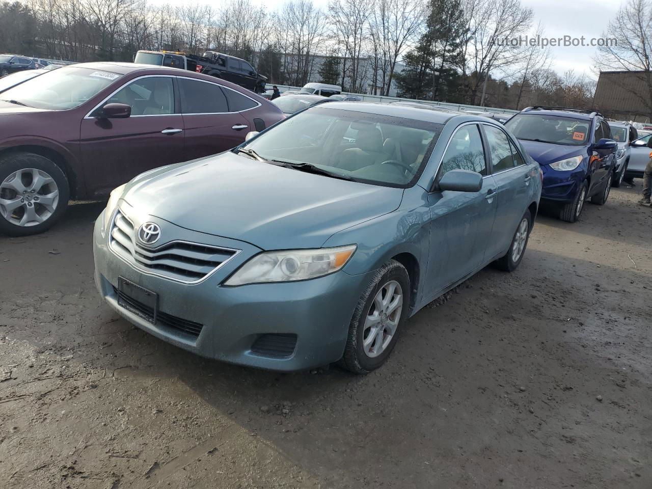 2011 Toyota Camry Base Зеленый vin: 4T1BF3EK0BU702104