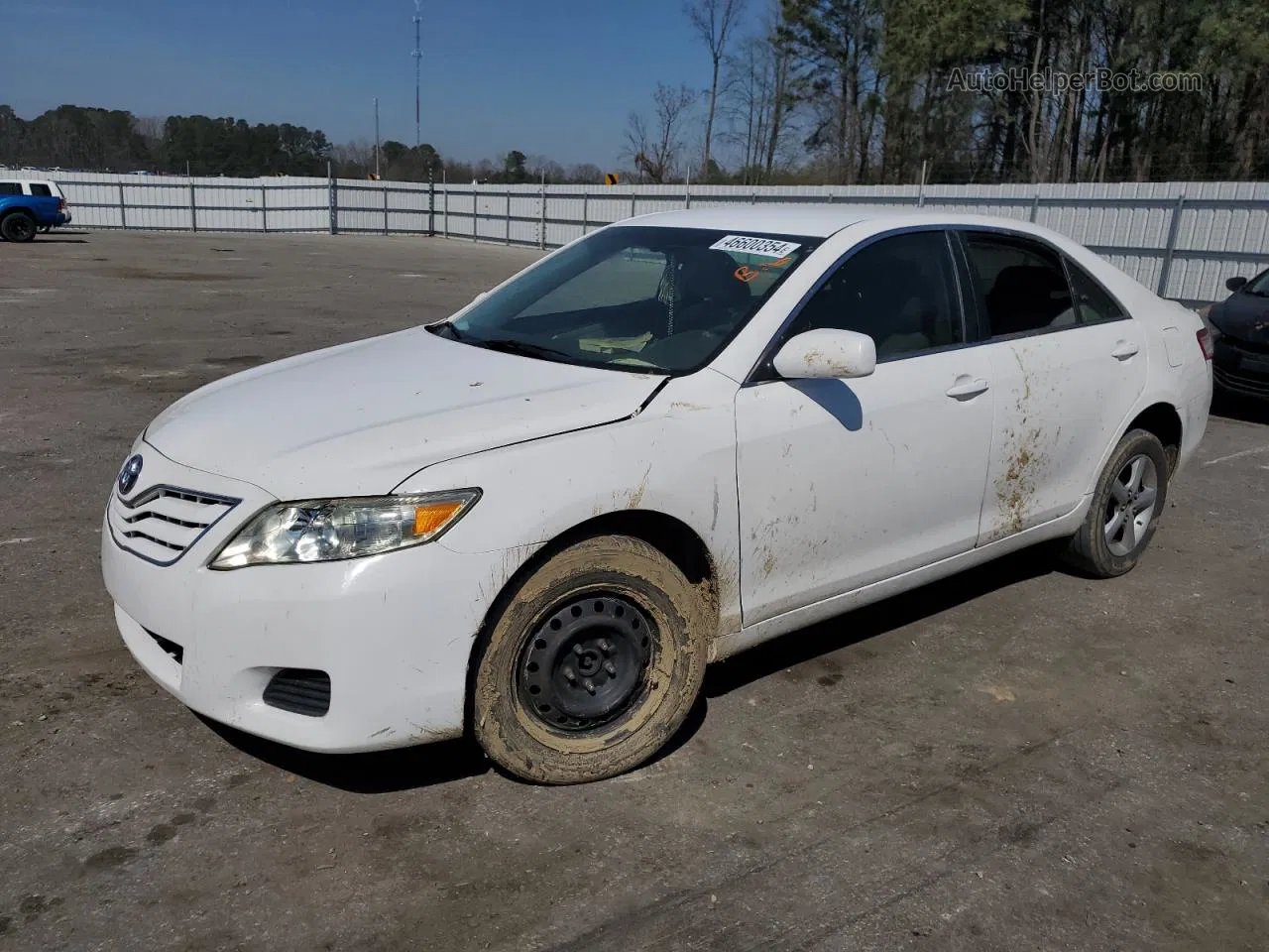 2011 Toyota Camry Base White vin: 4T1BF3EK0BU721297