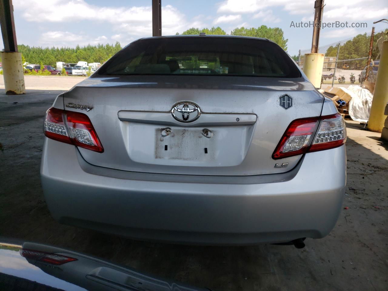 2011 Toyota Camry Base Silver vin: 4T1BF3EK0BU760911