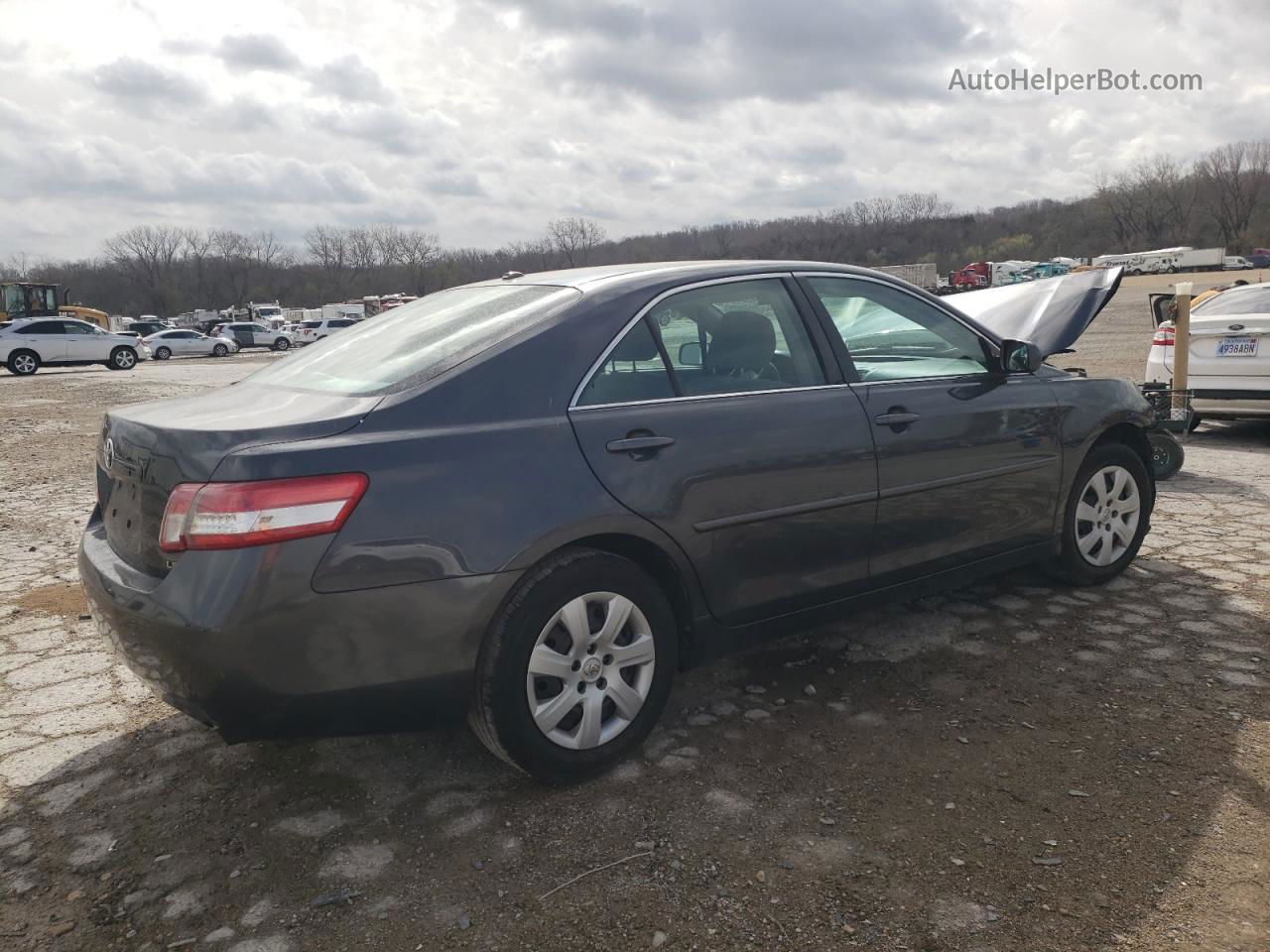 2011 Toyota Camry Base Silver vin: 4T1BF3EK1BU121159