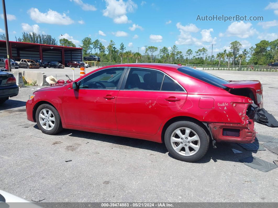 2011 Toyota Camry Le Red vin: 4T1BF3EK1BU180941