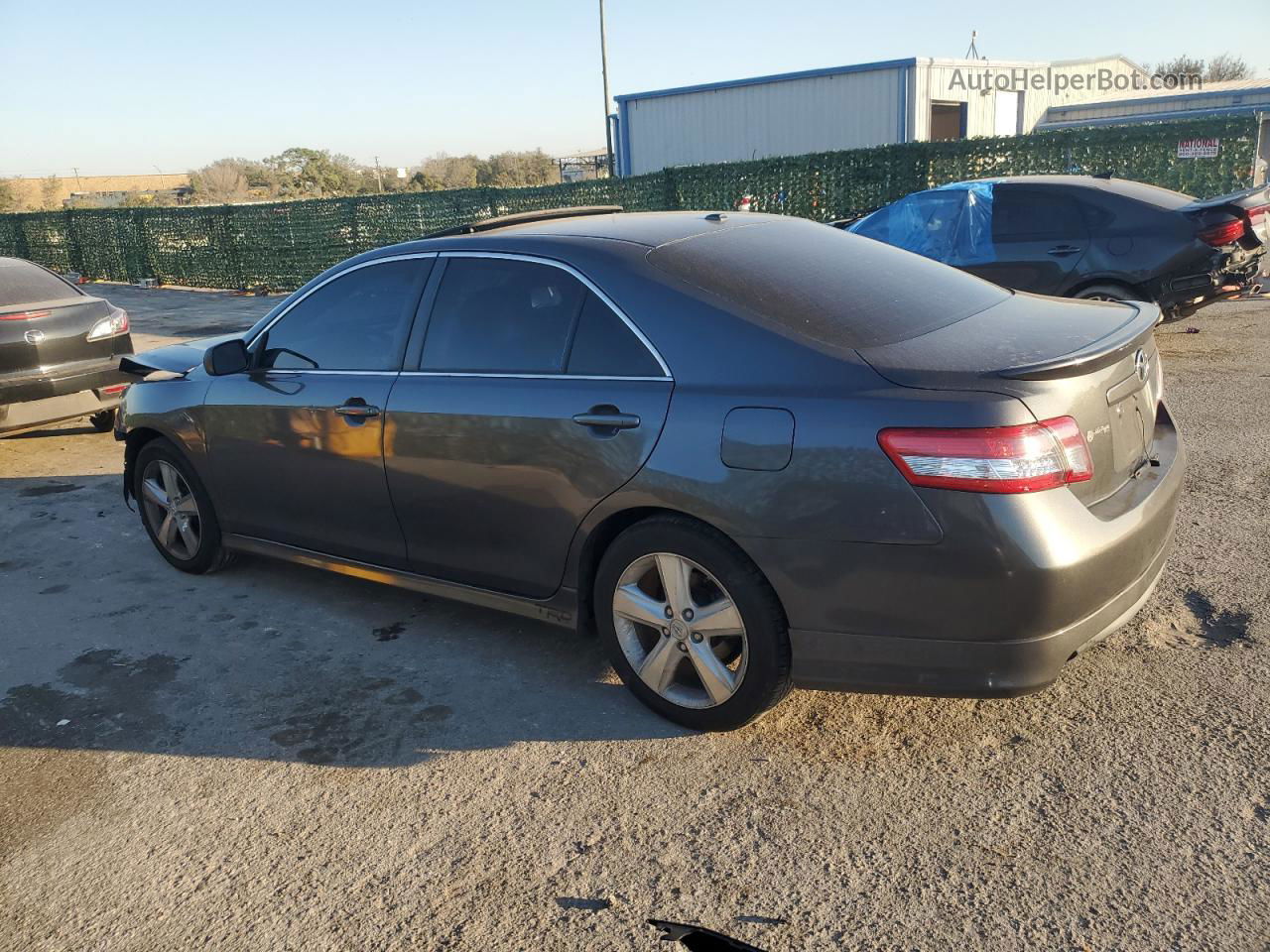 2011 Toyota Camry Base Серый vin: 4T1BF3EK1BU232066