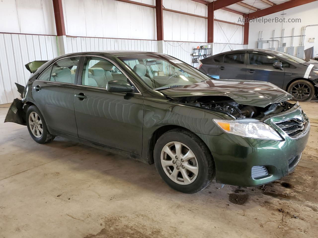 2011 Toyota Camry Base Green vin: 4T1BF3EK1BU627770