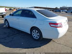 2011 Toyota Camry Le White vin: 4T1BF3EK1BU644469