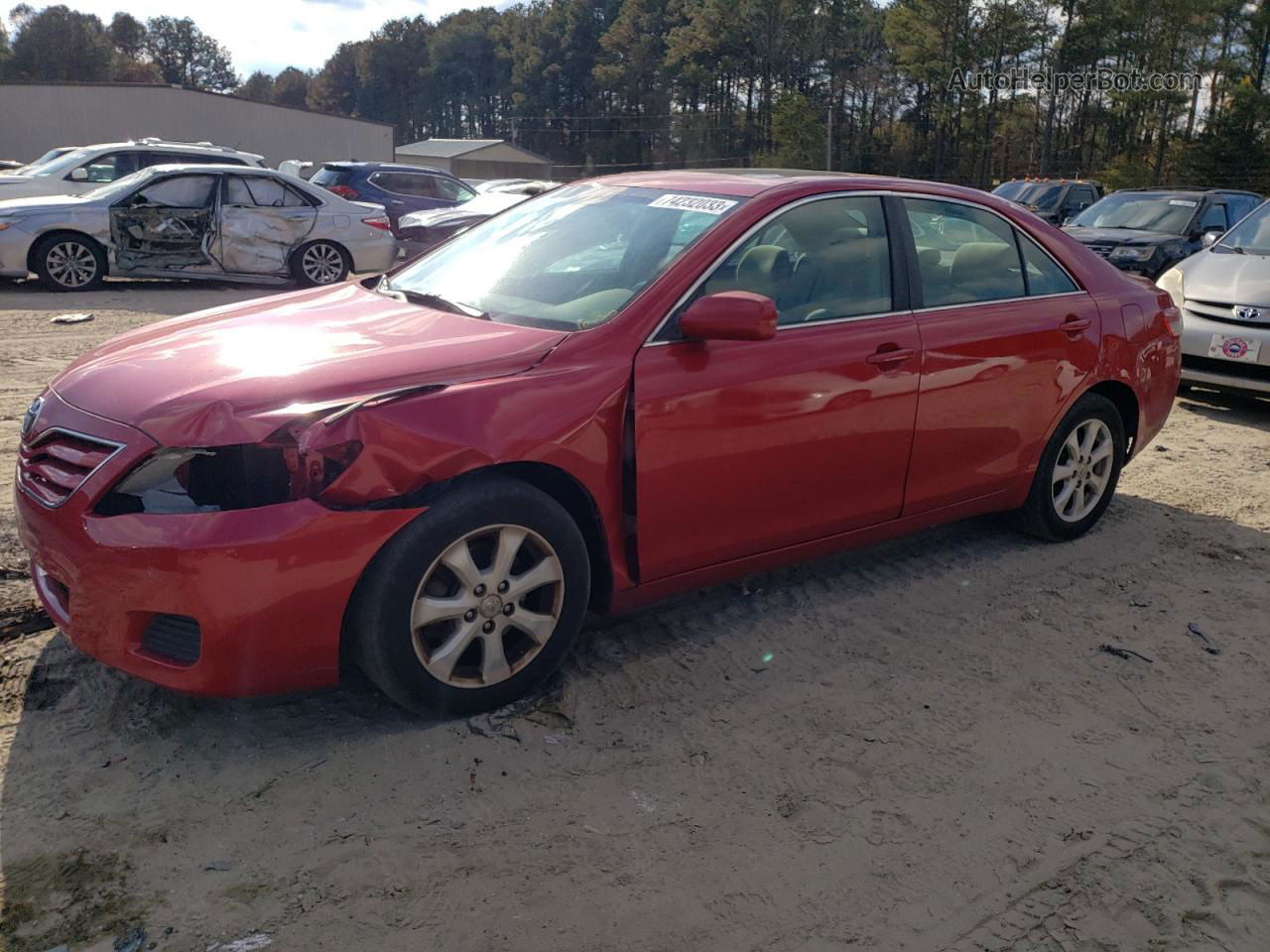 2011 Toyota Camry Base Red vin: 4T1BF3EK1BU656119