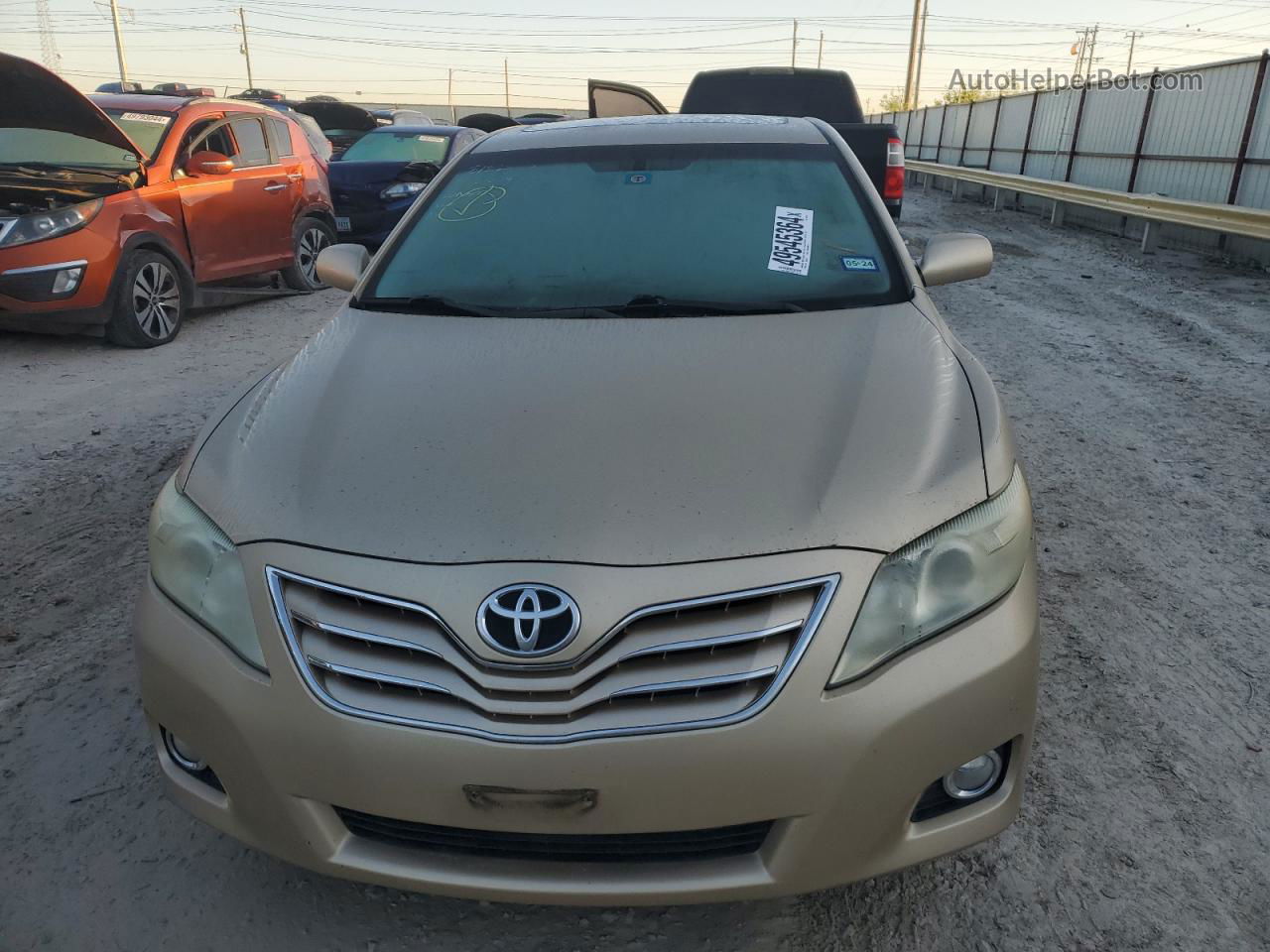 2011 Toyota Camry Base Tan vin: 4T1BF3EK1BU657304