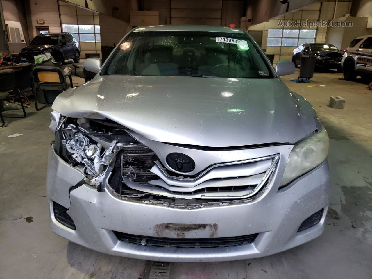 2011 Toyota Camry Base Silver vin: 4T1BF3EK1BU675351