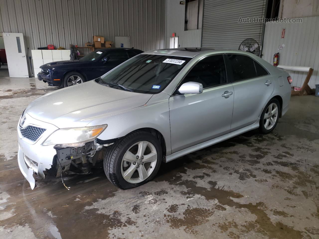 2011 Toyota Camry Base Silver vin: 4T1BF3EK1BU682817