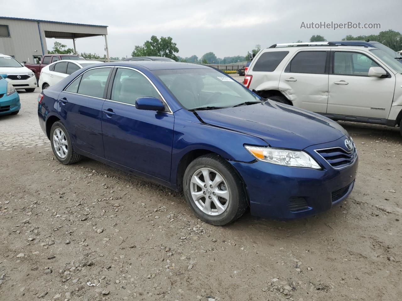 2011 Toyota Camry Base Blue vin: 4T1BF3EK1BU724175