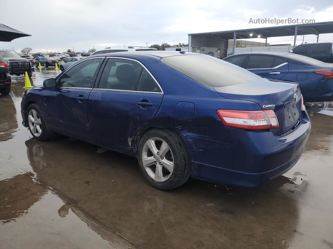 2011 Toyota Camry Base Blue vin: 4T1BF3EK1BU745592