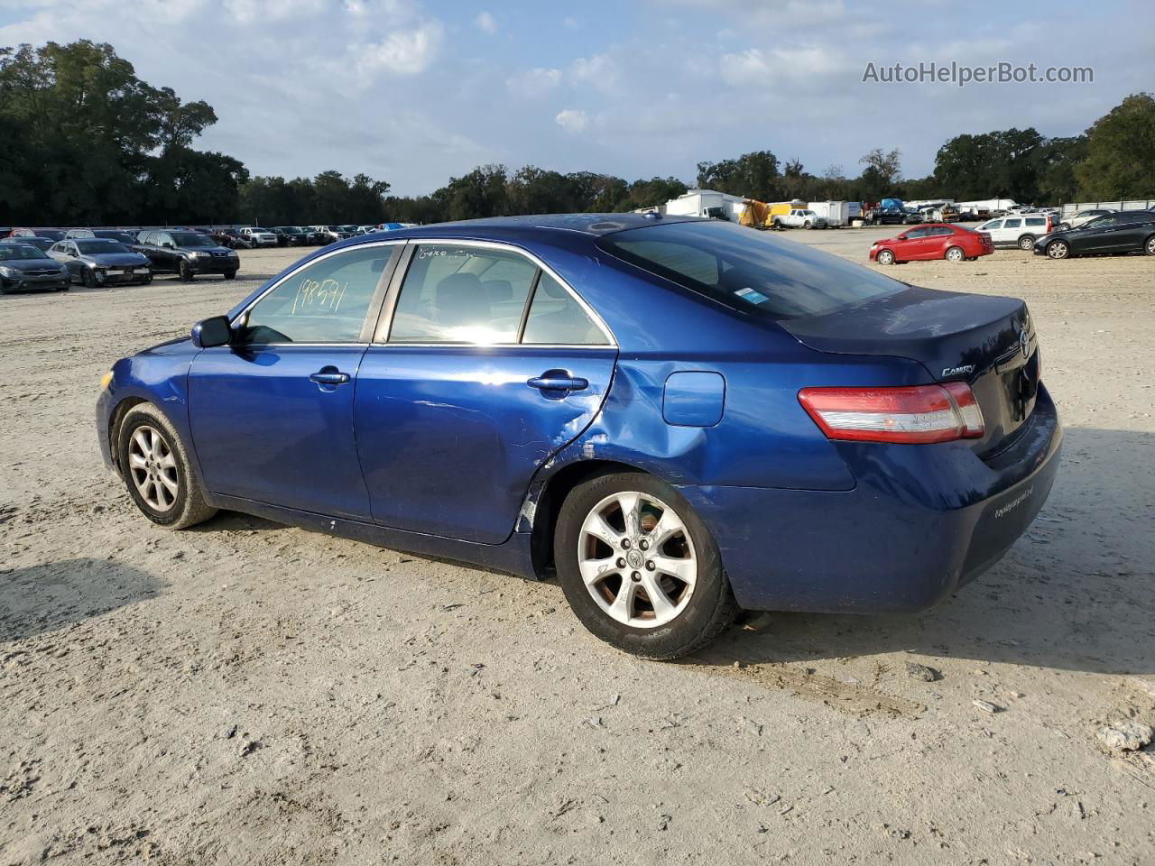 2011 Toyota Camry Base Синий vin: 4T1BF3EK1BU748850