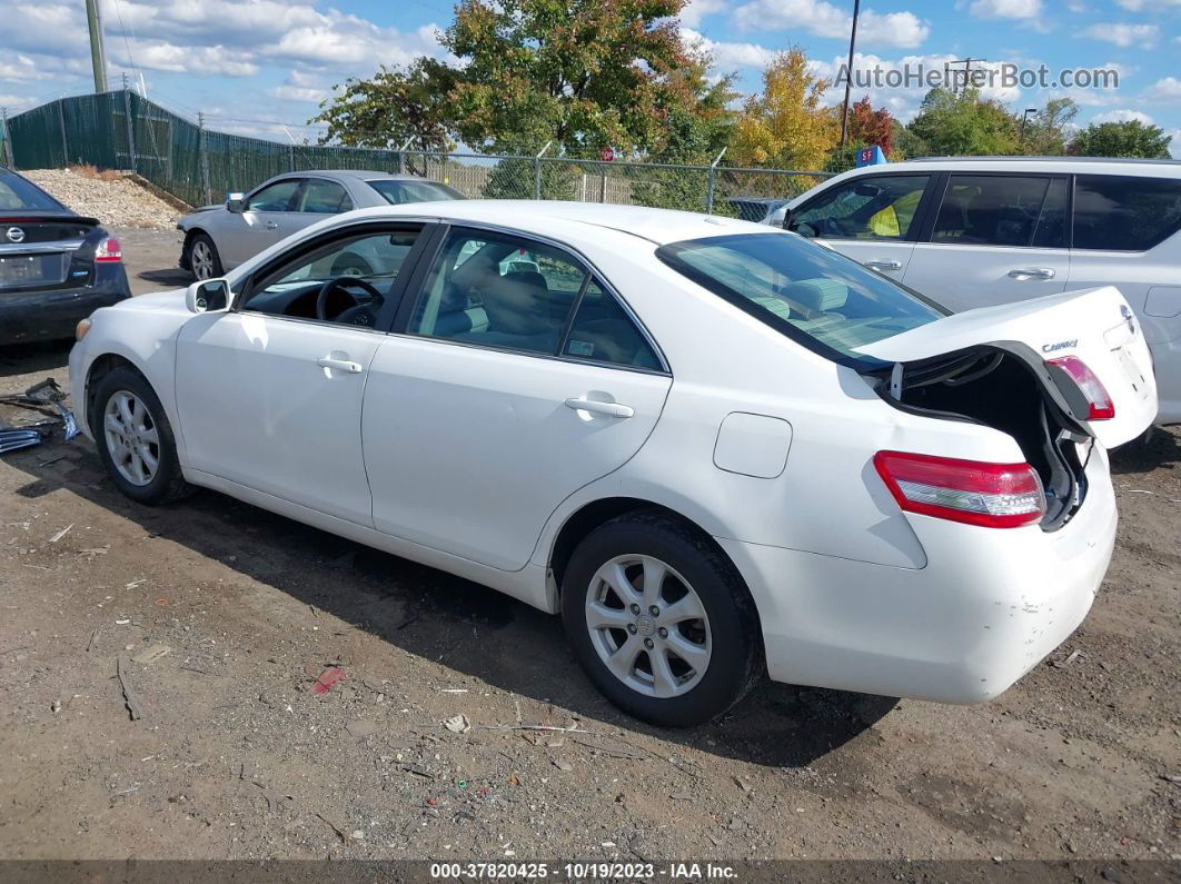 2011 Toyota Camry   White vin: 4T1BF3EK1BU761520