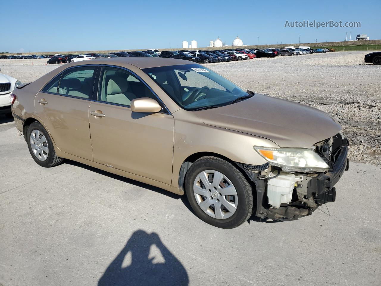 2011 Toyota Camry Base Tan vin: 4T1BF3EK2BU127570