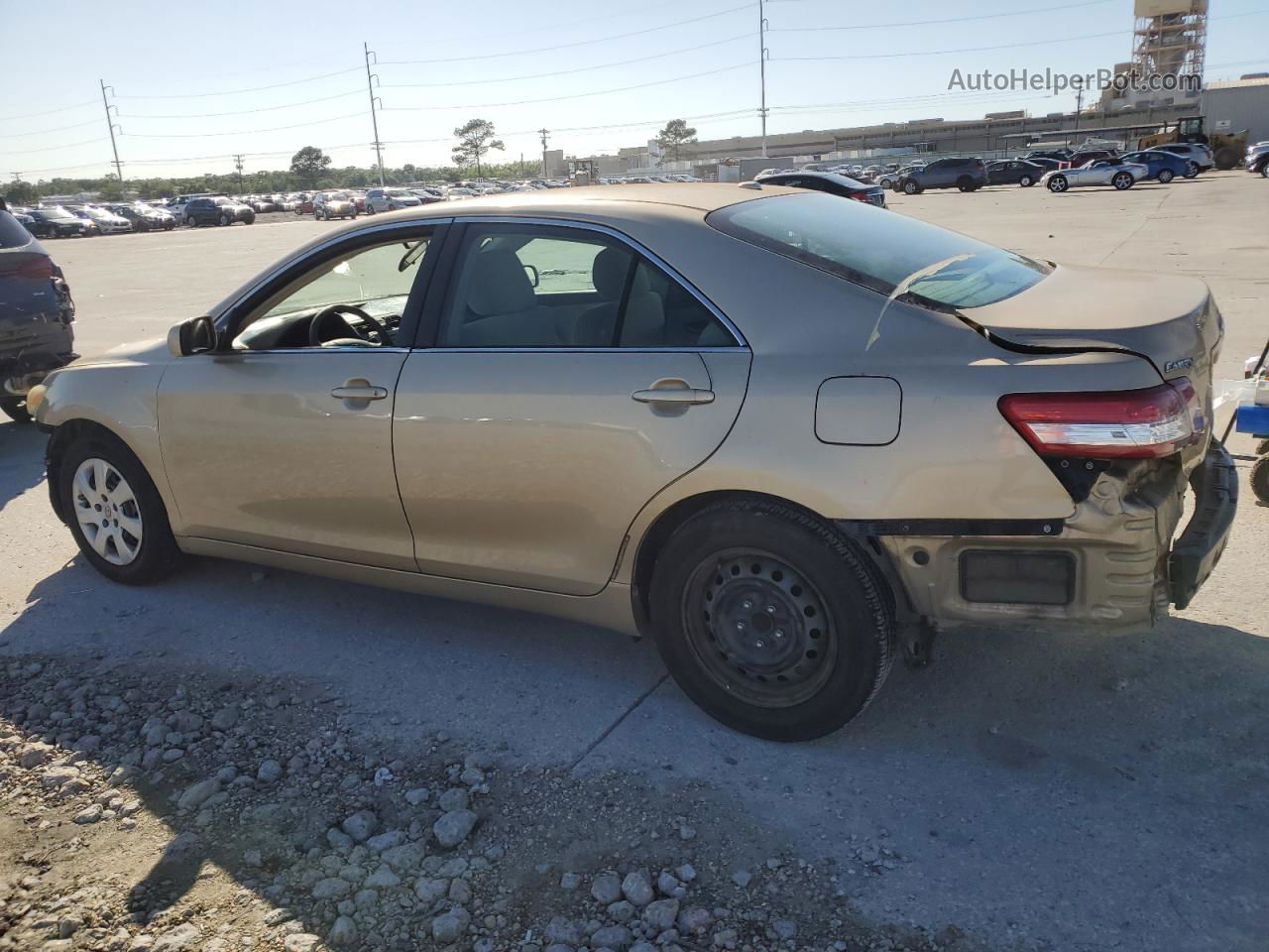 2011 Toyota Camry Base Tan vin: 4T1BF3EK2BU127570