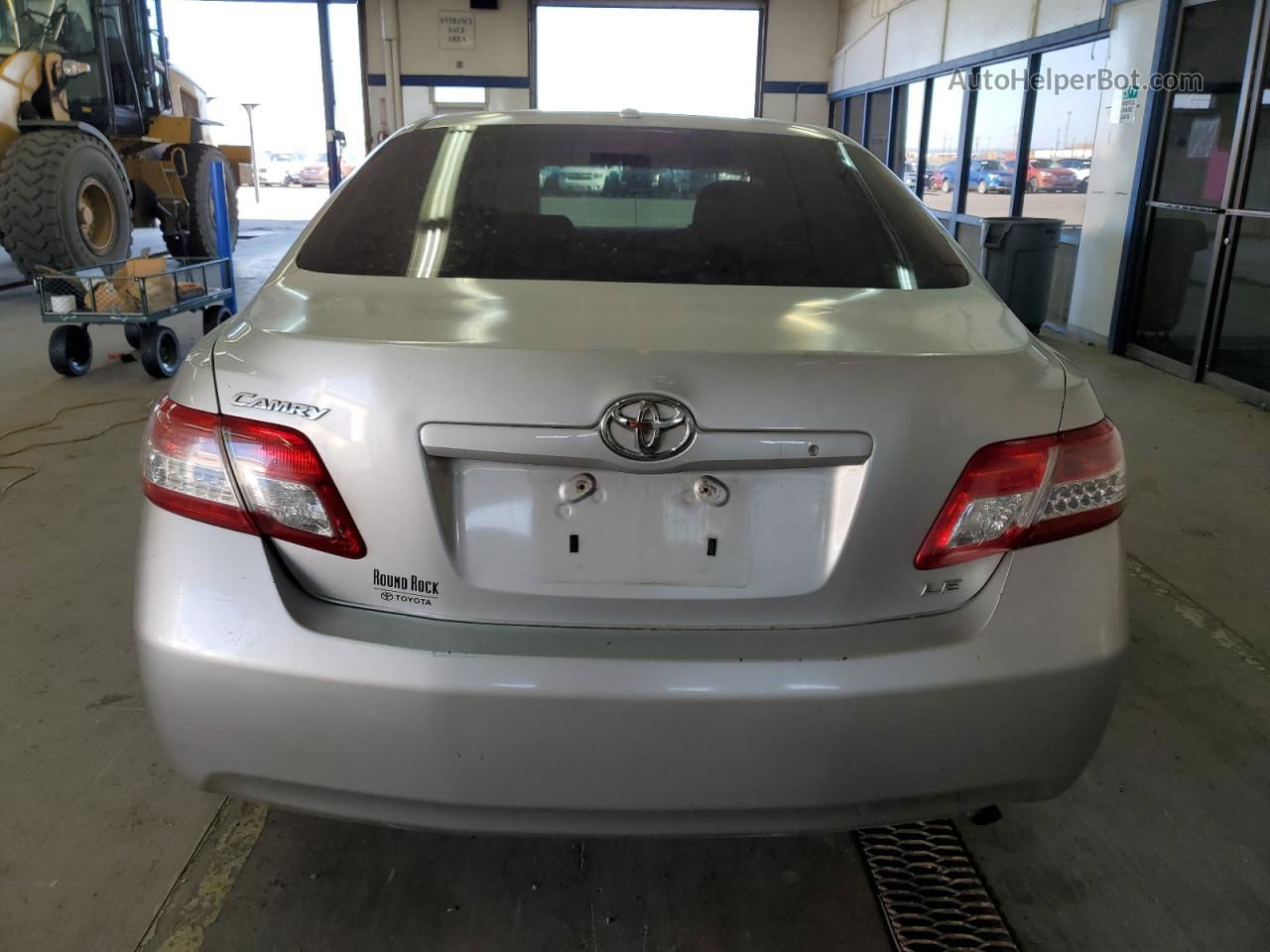 2011 Toyota Camry Base Silver vin: 4T1BF3EK2BU170077