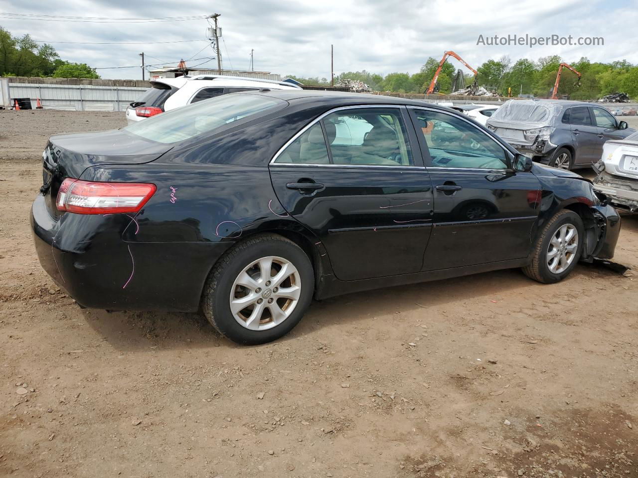 2011 Toyota Camry Base Черный vin: 4T1BF3EK2BU186053