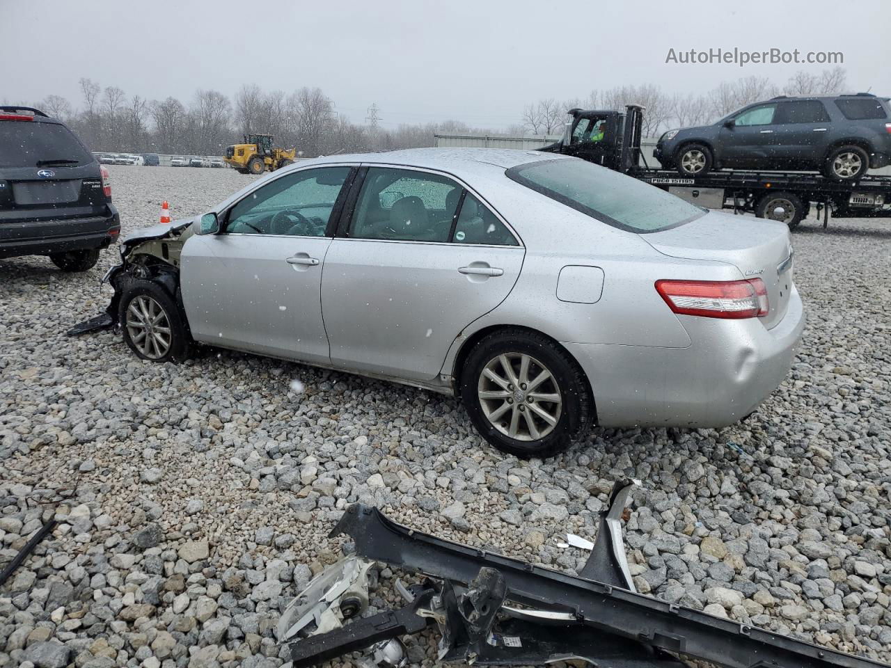 2011 Toyota Camry Base Silver vin: 4T1BF3EK2BU195318