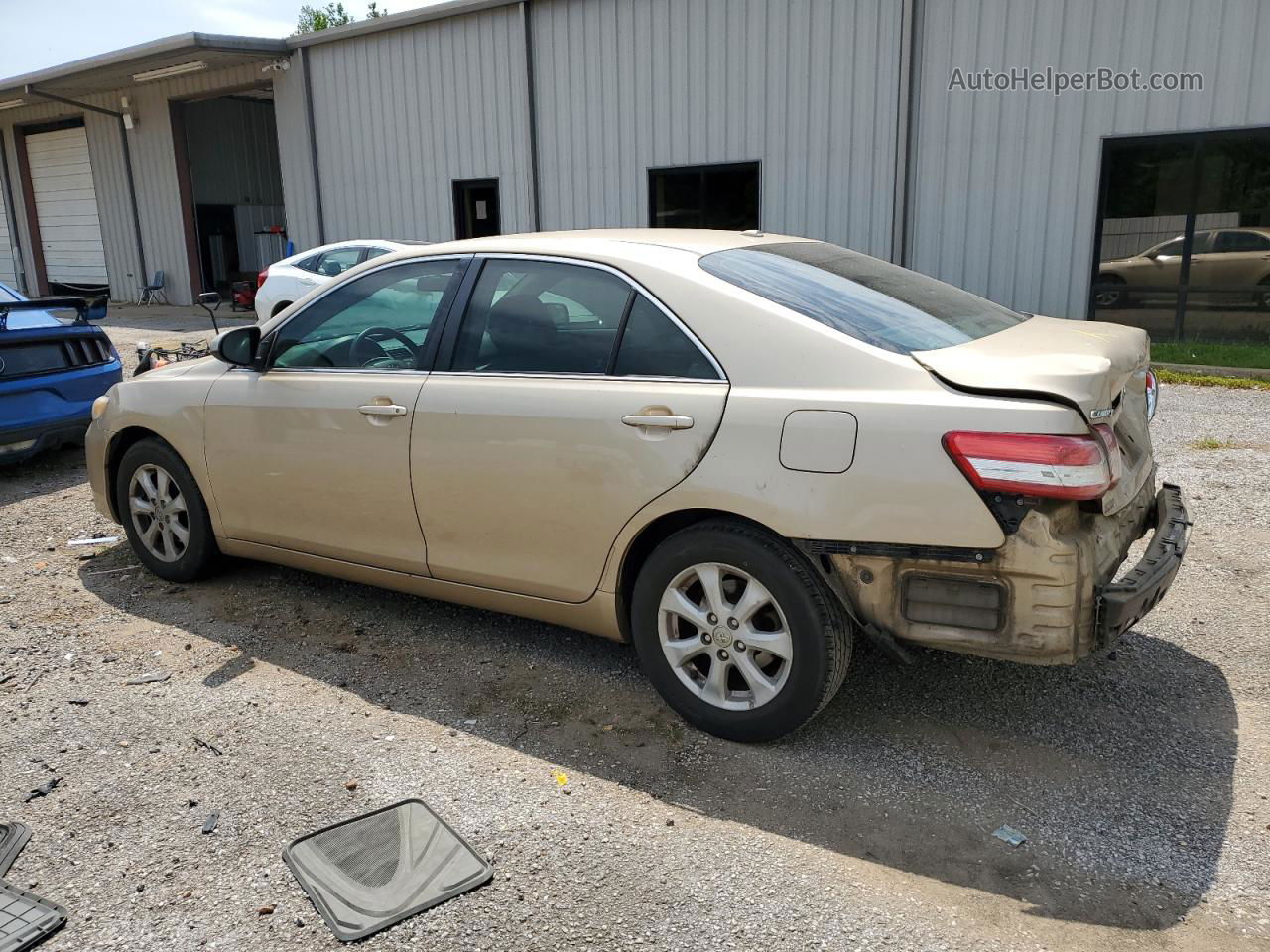 2011 Toyota Camry Base Tan vin: 4T1BF3EK2BU226096