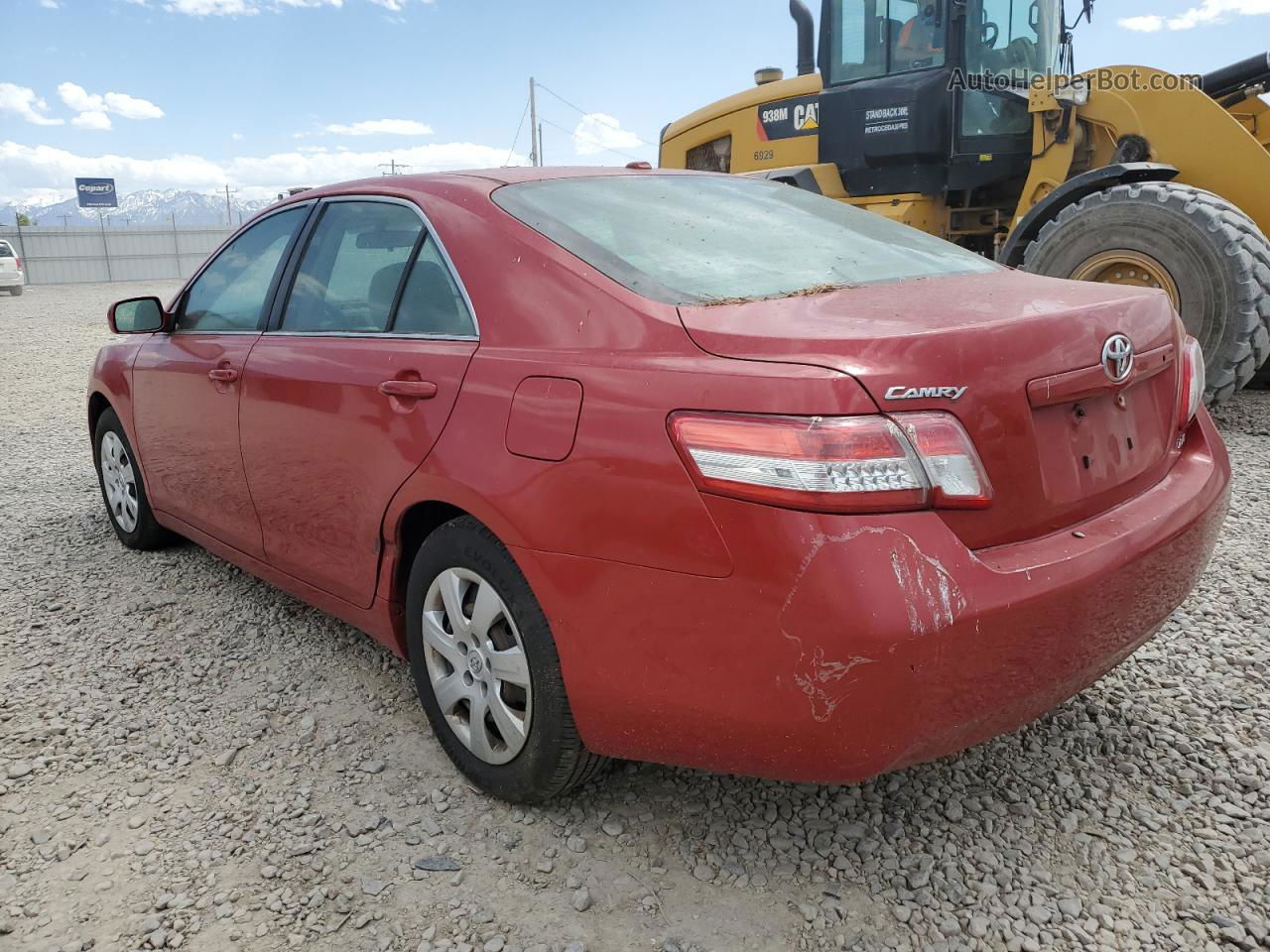 2011 Toyota Camry Base Red vin: 4T1BF3EK2BU589238