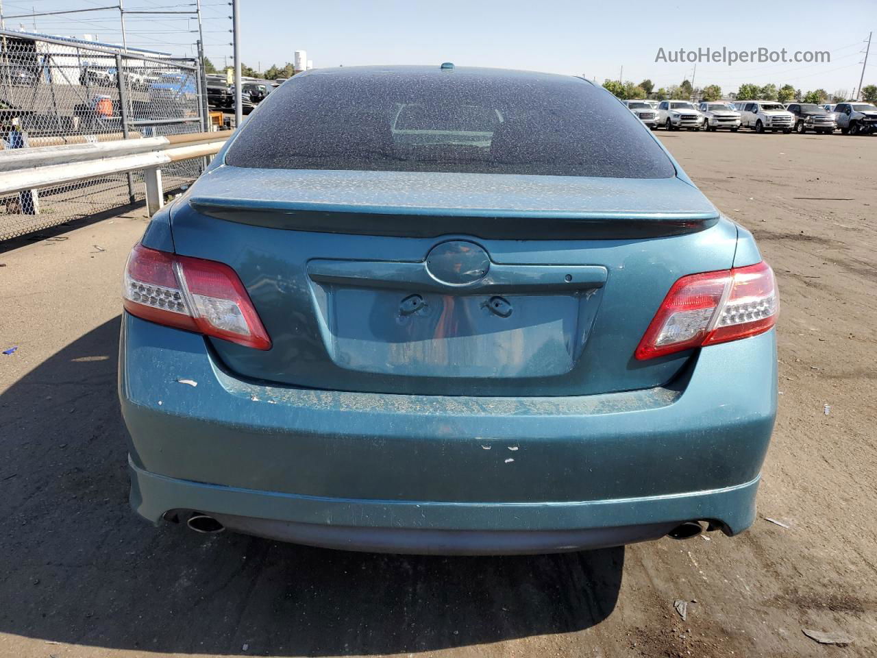 2011 Toyota Camry Base Teal vin: 4T1BF3EK2BU624053