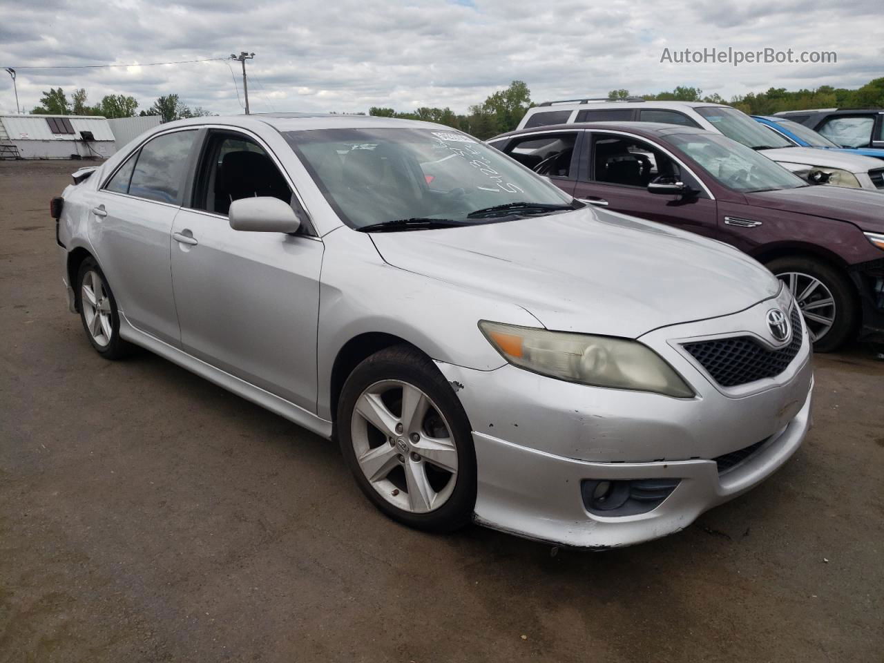 2011 Toyota Camry Base Silver vin: 4T1BF3EK2BU664312