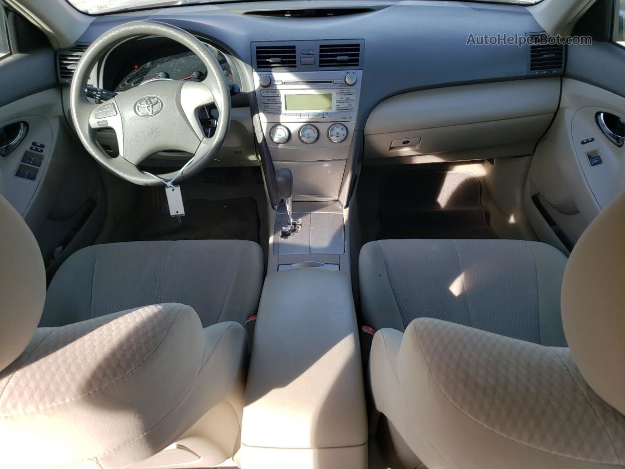 2011 Toyota Camry Base Золотой vin: 4T1BF3EK2BU667310