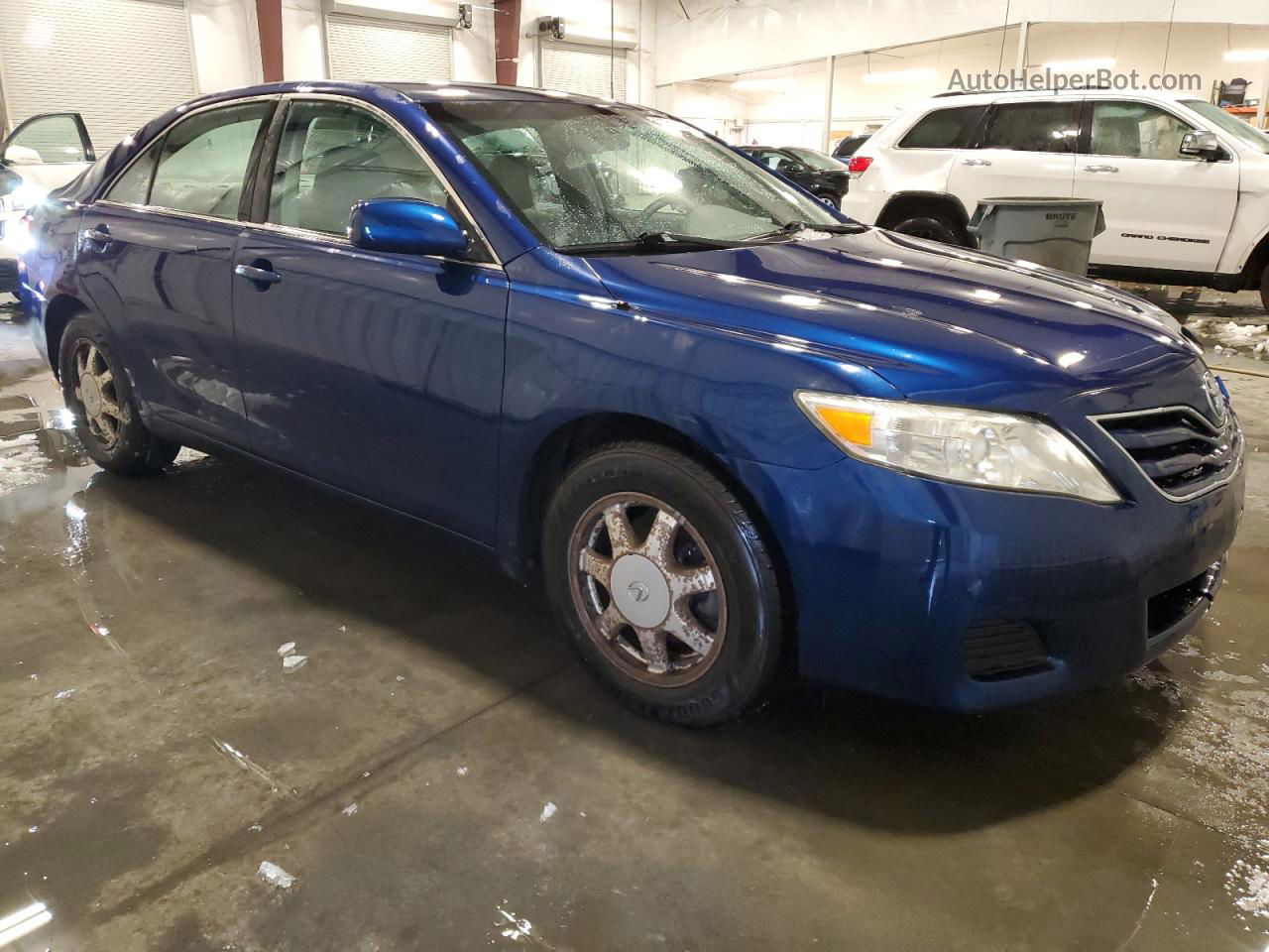 2011 Toyota Camry Base Blue vin: 4T1BF3EK2BU670210