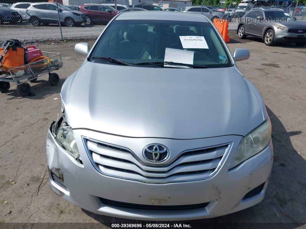 2011 Toyota Camry Le Серебряный vin: 4T1BF3EK2BU673589