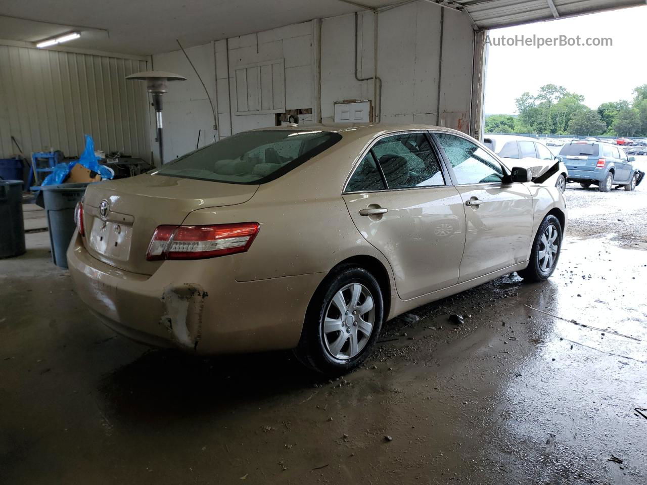 2011 Toyota Camry Base Beige vin: 4T1BF3EK2BU681787