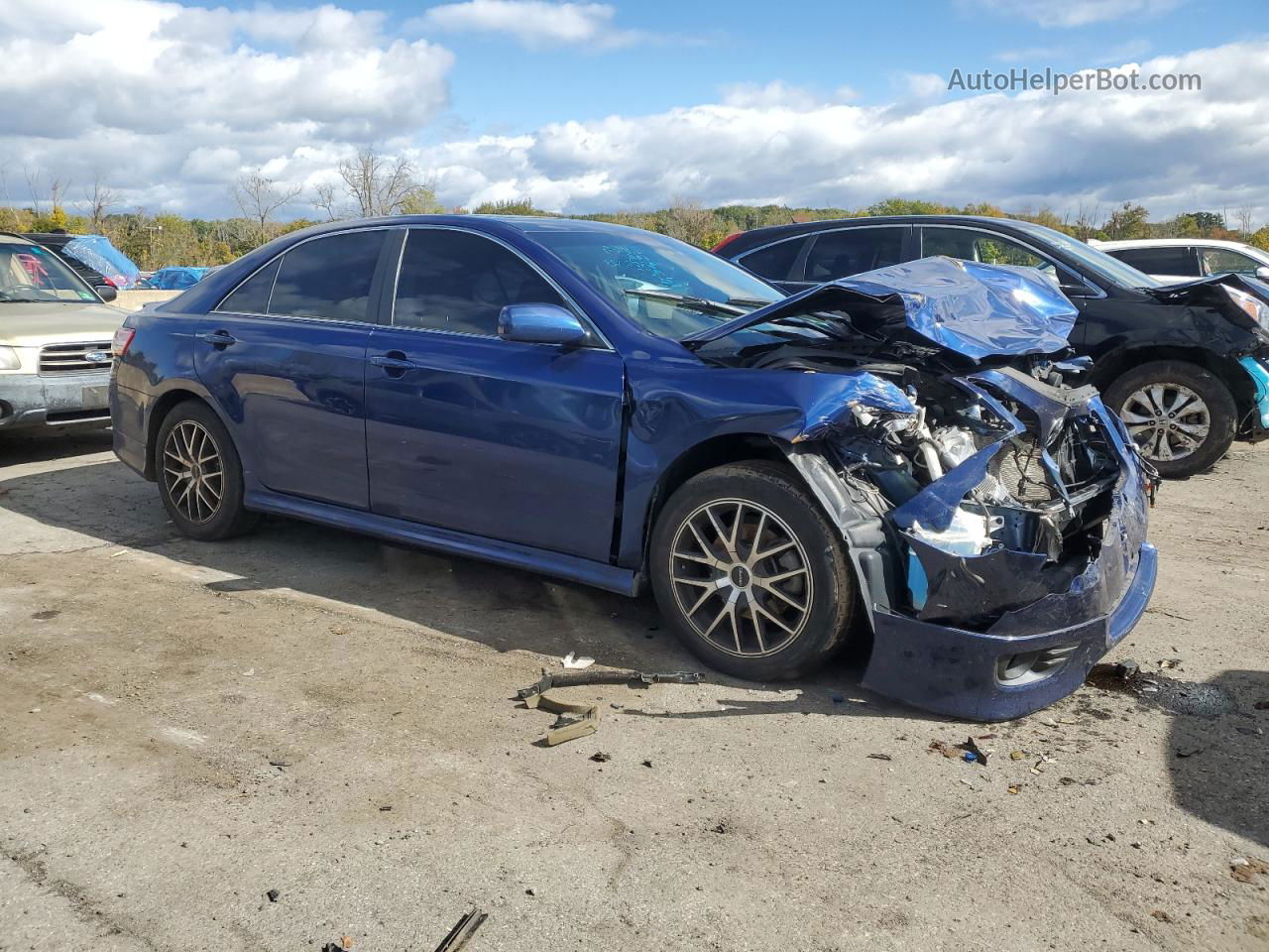 2011 Toyota Camry Base Синий vin: 4T1BF3EK2BU709538