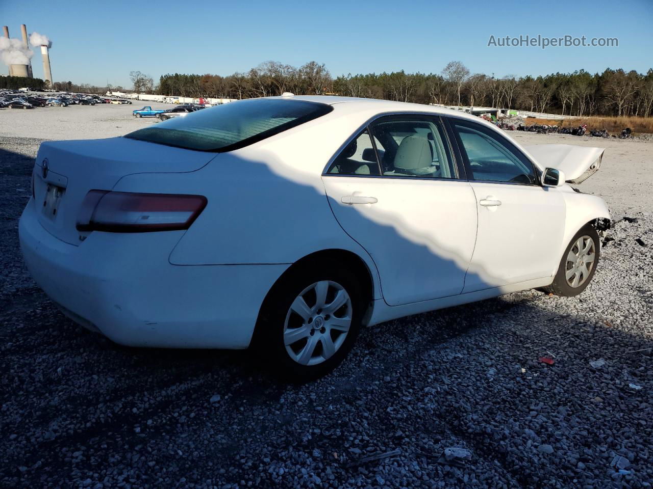 2011 Toyota Camry Base White vin: 4T1BF3EK2BU772090