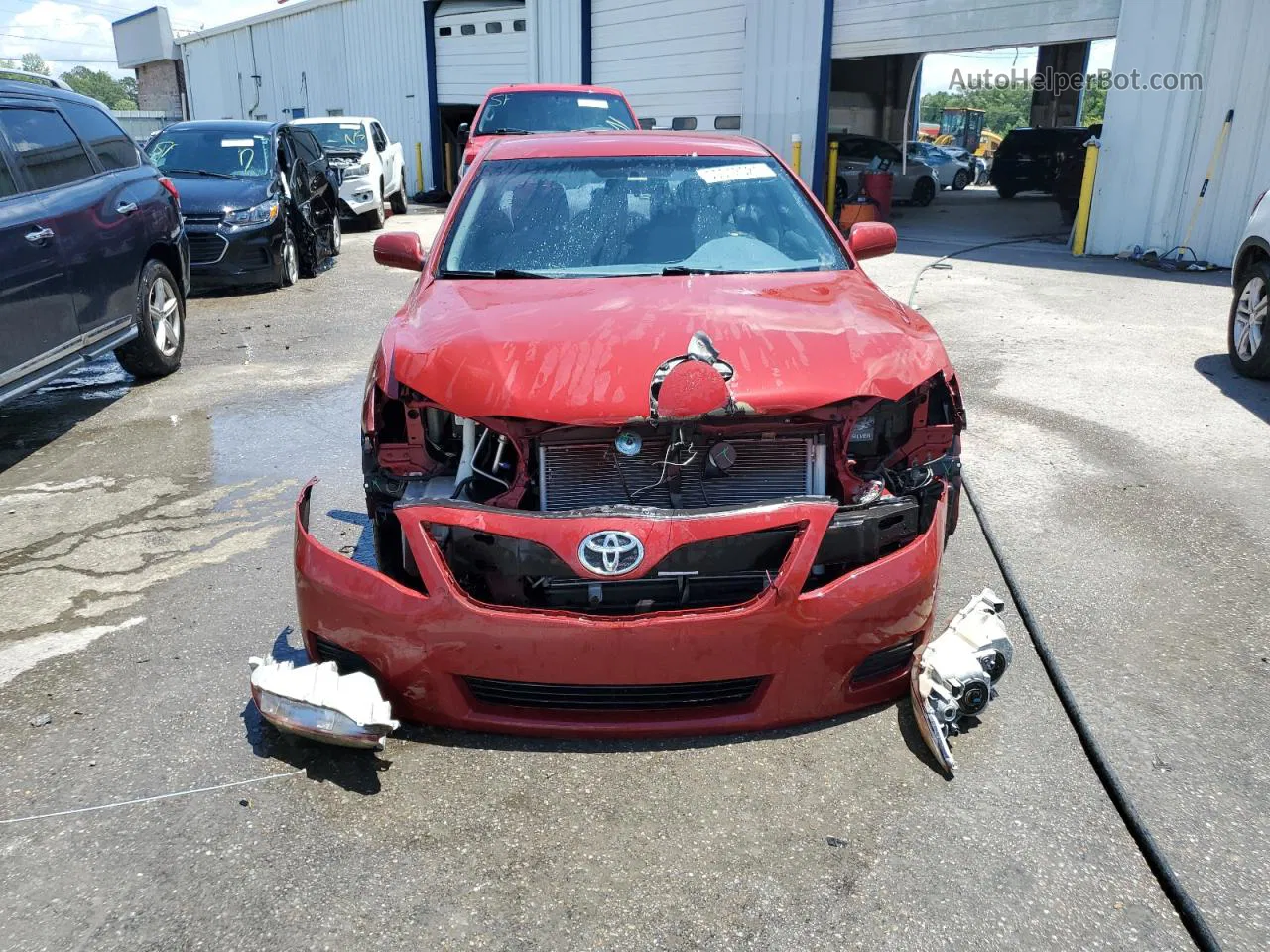 2011 Toyota Camry Base Red vin: 4T1BF3EK3BU181802