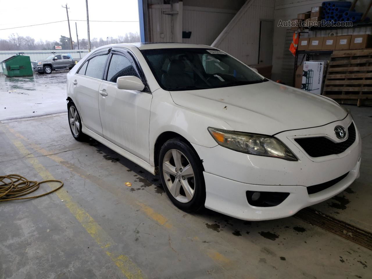 2011 Toyota Camry Base Белый vin: 4T1BF3EK3BU583965