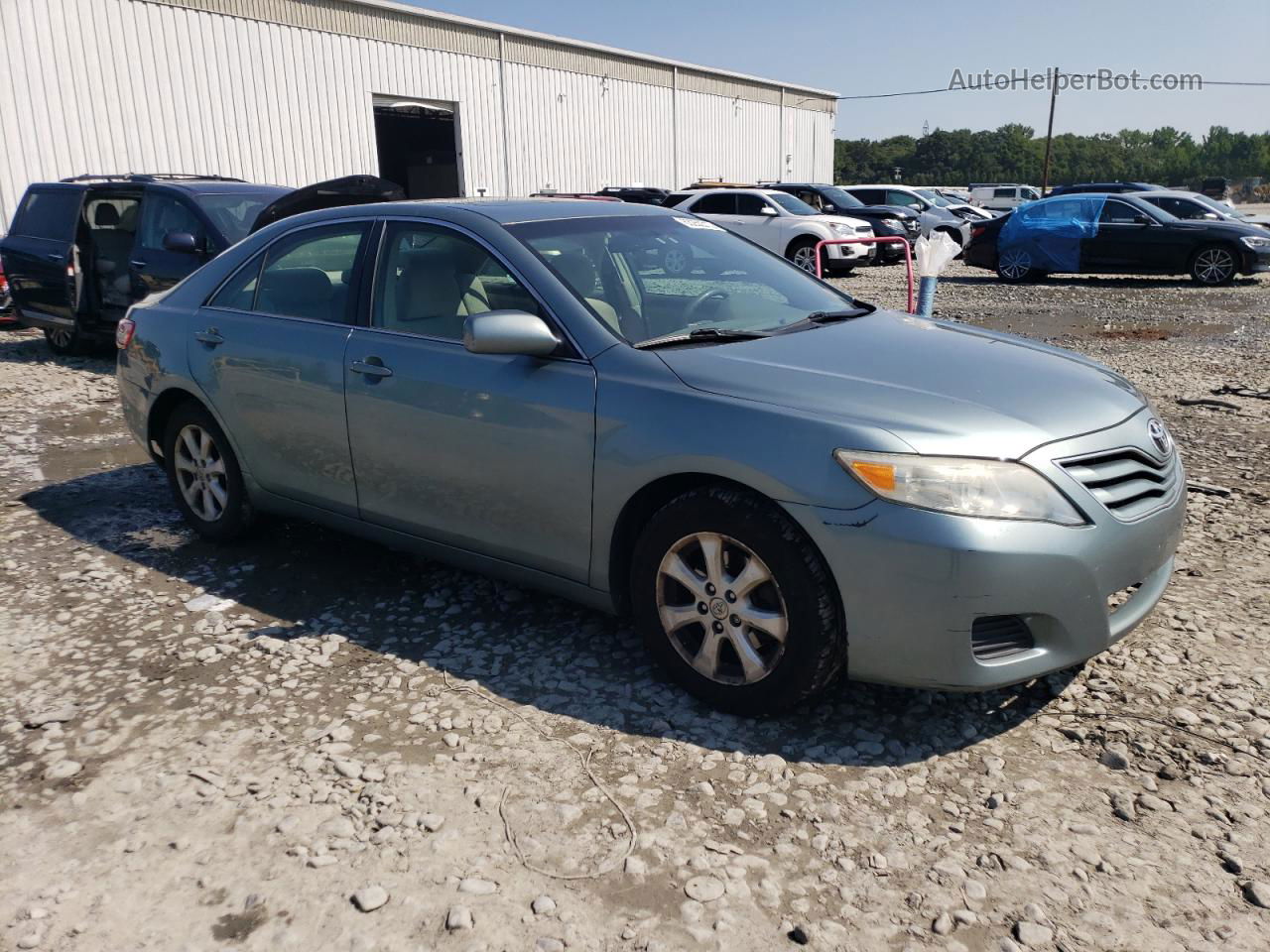 2011 Toyota Camry Base Зеленый vin: 4T1BF3EK3BU630105